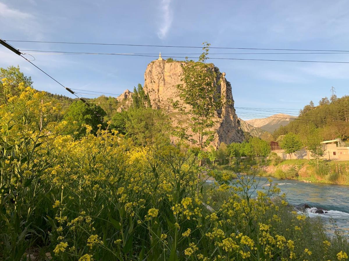 Le Long Du Verdon Castellane Eksteriør billede